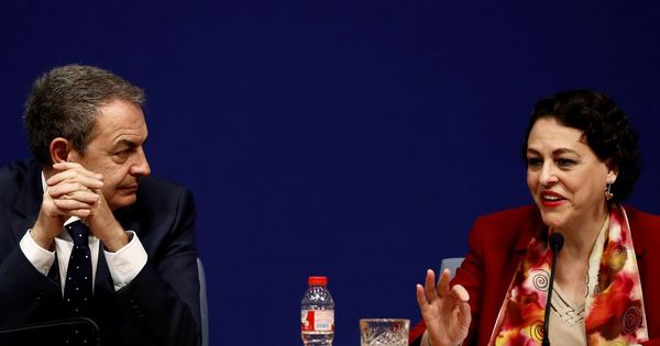 Foto: José Luis Rodríguez Zapatero, junto a la ministra Magdalena Valerio. (EFE)