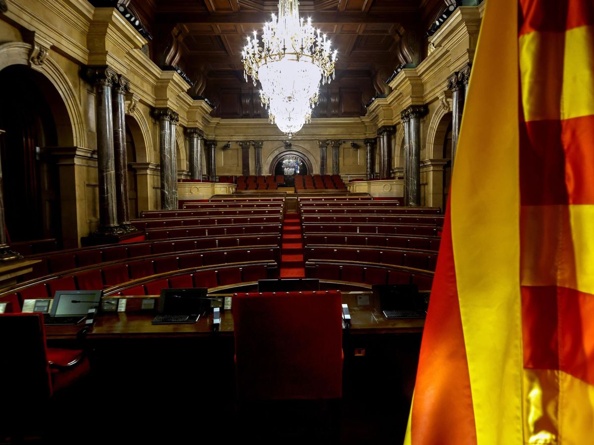 Foto: Vista del hemiciclo del Parlament. (EFE)