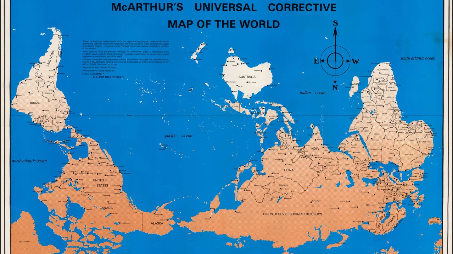 Primera impresión del curioso mapa del mundo de Stuart MacArthur, con el sur en la parte superior, publicado en 1979. Fuente: RareMaps.com 
