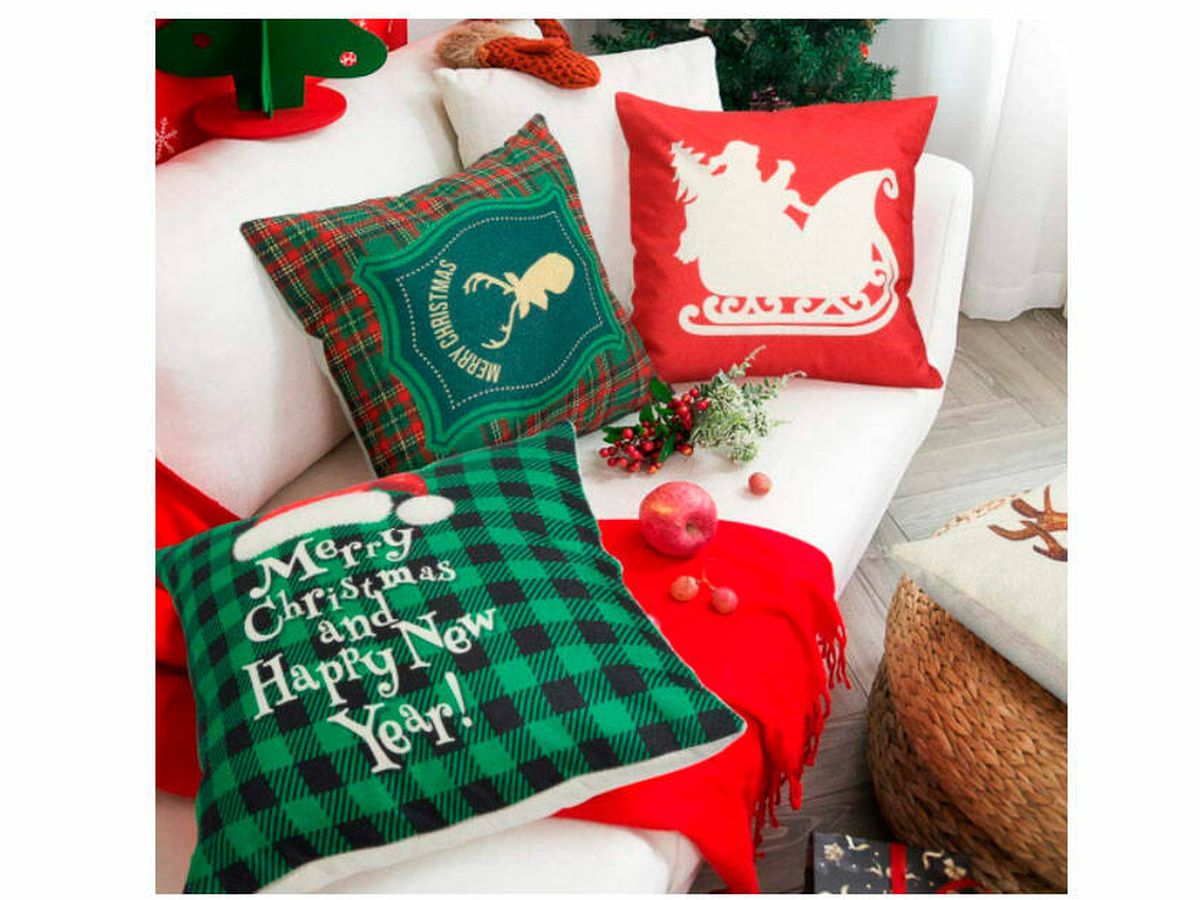 Los cojines navideños que van a decorar tu casa mejor que cualquier otro  adorno