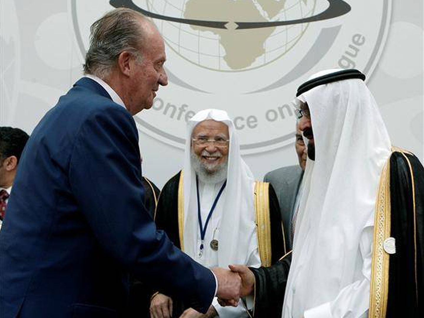 El rey Juan Carlos y el rey Abdulá, en la conferencia del Diálogo Interreligioso, en Madrid, en 2008. (EFE)