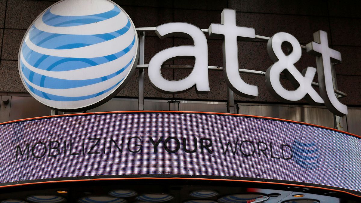 AT&T llega a un acuerdo para comprar Time Warner por 73.400 millones de euros