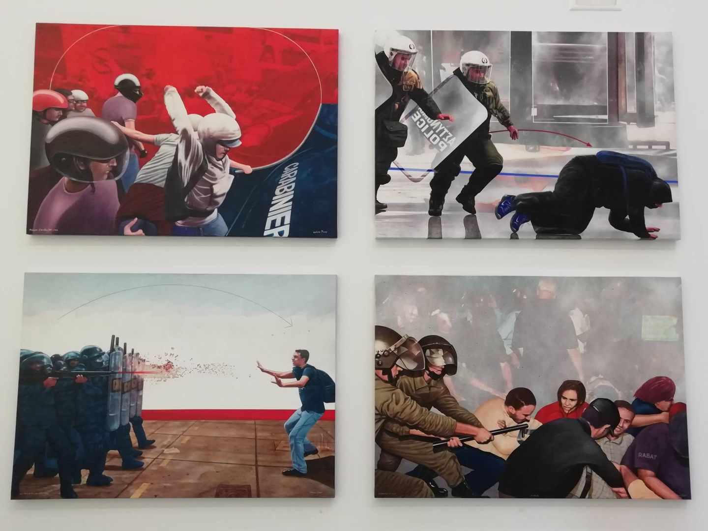 Pinturas de Antoni Miró relativas a enfrentamientos en la calle en distintos conflictos sociales.