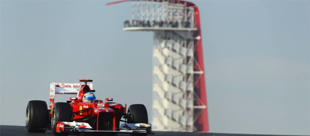 Foto: La 'pole' de Vettel y el octavo puesto de Alonso deja el título más cerca del alemán