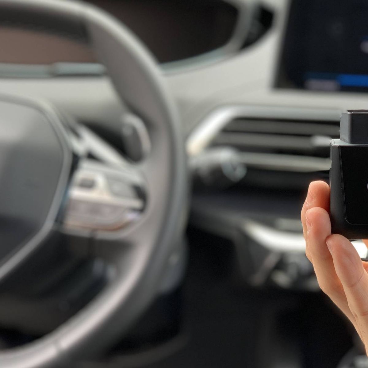 Gadgets opcionales para conectar en el mechero de tu coche