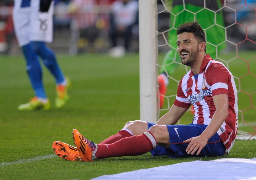 Foto: David Villa durante un lance del encuentro ante el Espanyol (Cordon Press).