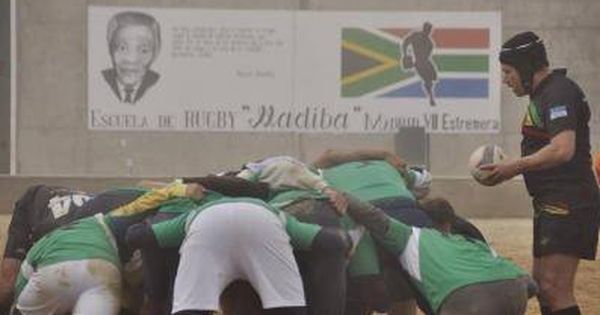 Foto: La cárcel de Estremera con la mirada de Madiba.