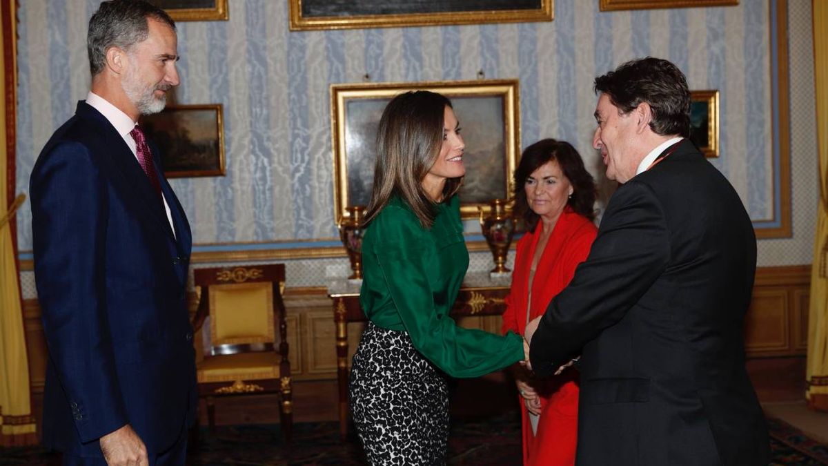 La reina Letizia saca su lado animal en el palacio de Aranjuez