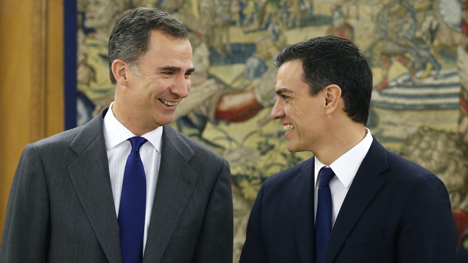 Foto: El Rey recibe a Pedro Sánchez durante la primera ronda de consultas. (EFE)