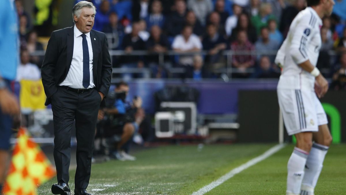 Carlo Ancelotti confirma la baja de Bale para el Clásico tras su 'misteriosa' lesión