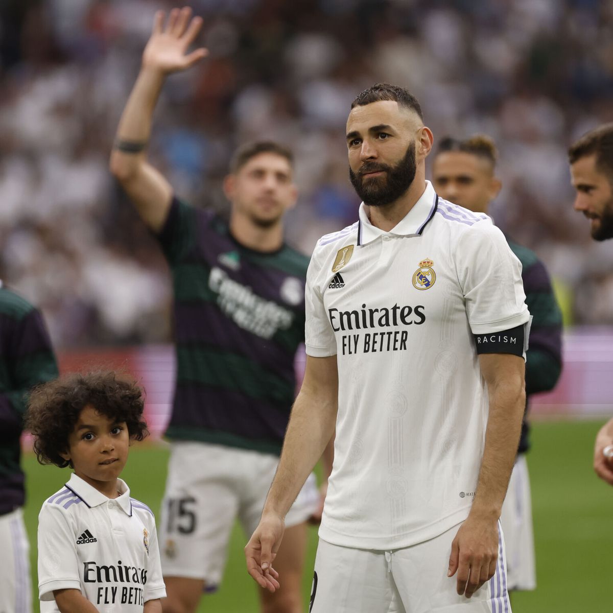 Ajustamiento fingir Extraordinario Karim Benzema, en su despedida: "Es un día triste porque dejo el Real Madrid  y me hace daño"