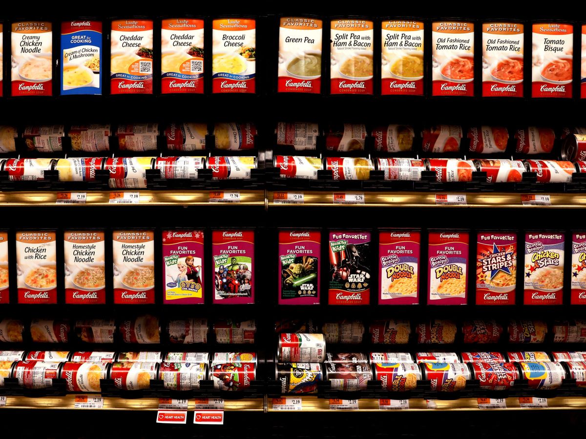 Foto: File photo: cans of campbell's soup are displayed in a supermarket in new york