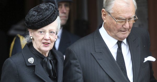 Foto:  El príncipe Henrik junto a la reina Margarita. (Gtres)