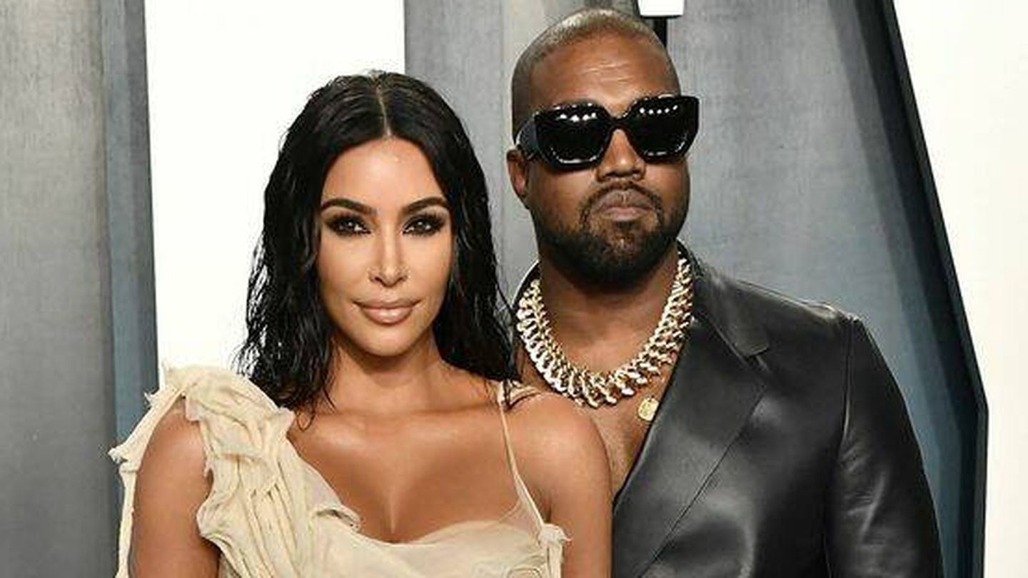  Kim Kardashian y Kanye West, en los Oscar de 2020. (Getty)