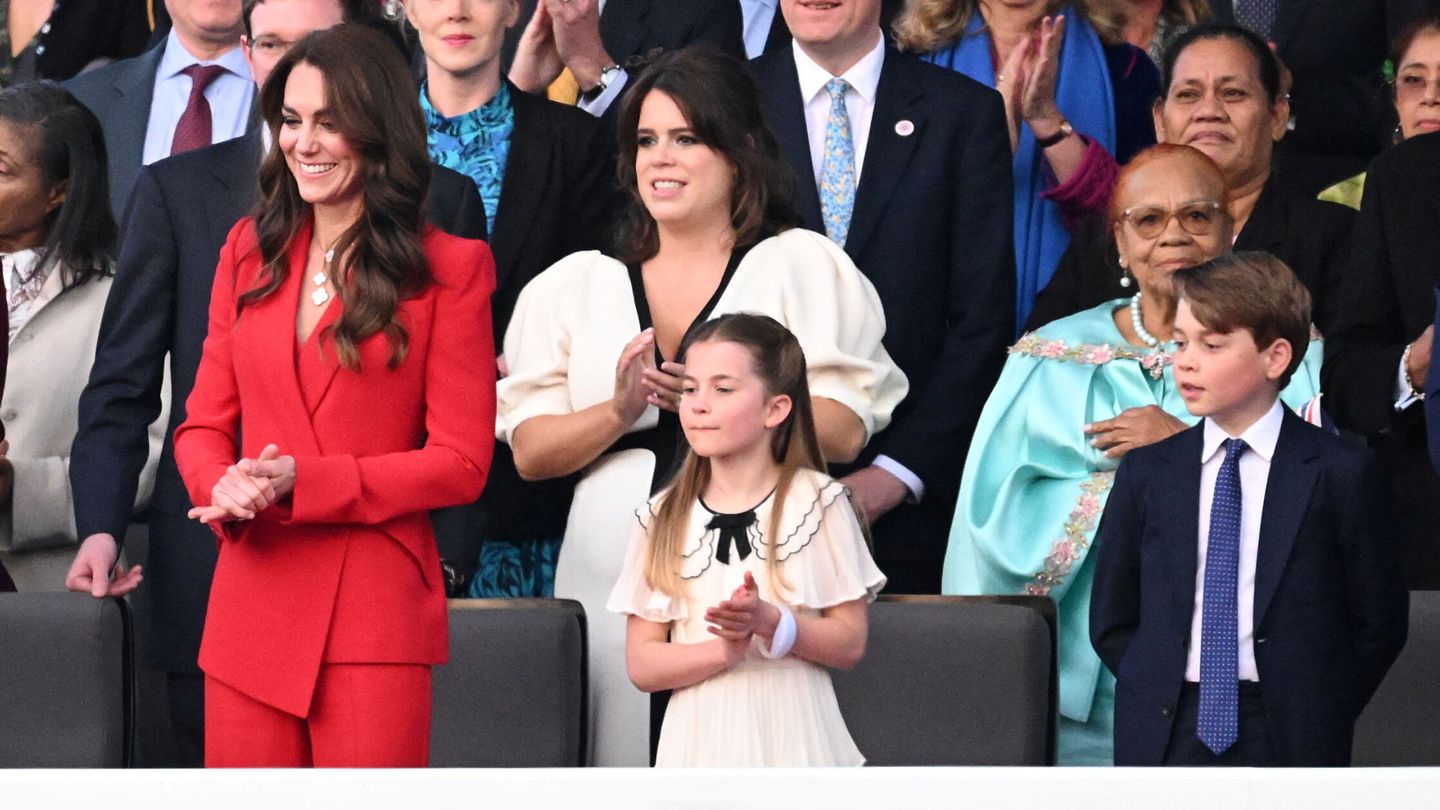 Kate Middleton y sus hijos en el concierto de coronación de Carlos III. (Reuters)