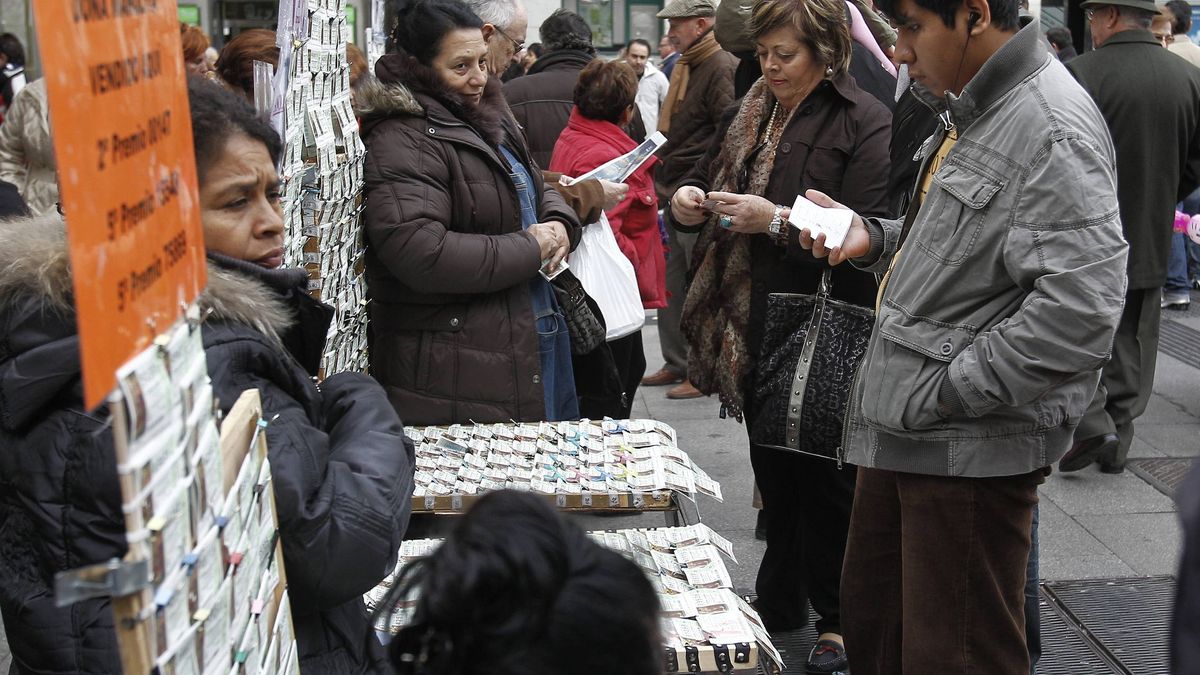 Lotería de Navidad 2014: Los británicos que viven en España compran más décimos que los propios españoles