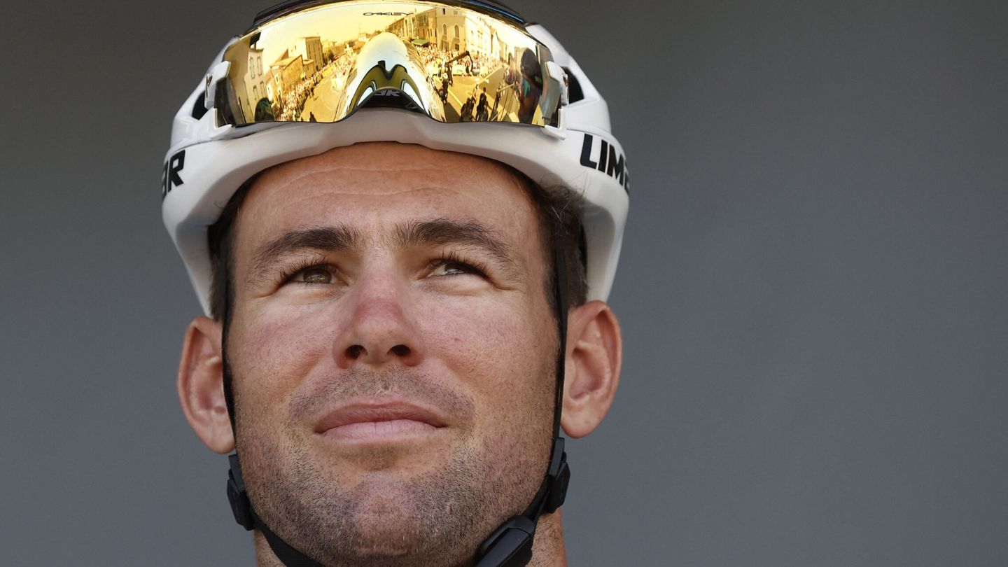 Cavendish abandonará el Tour. (Reuters/Albert Gea)