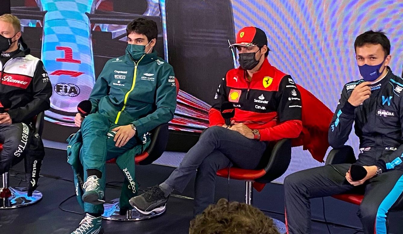 Carlos Sainz, en la rueda de prensa oficial de la FIA en Montmeló. (Javier Rubio)