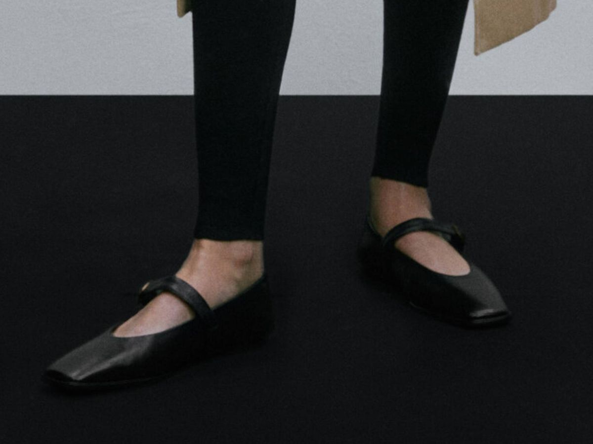 Foto: El zapato plano más estiloso de Massimo Dutti para ir a la oficina. (Cortesía)