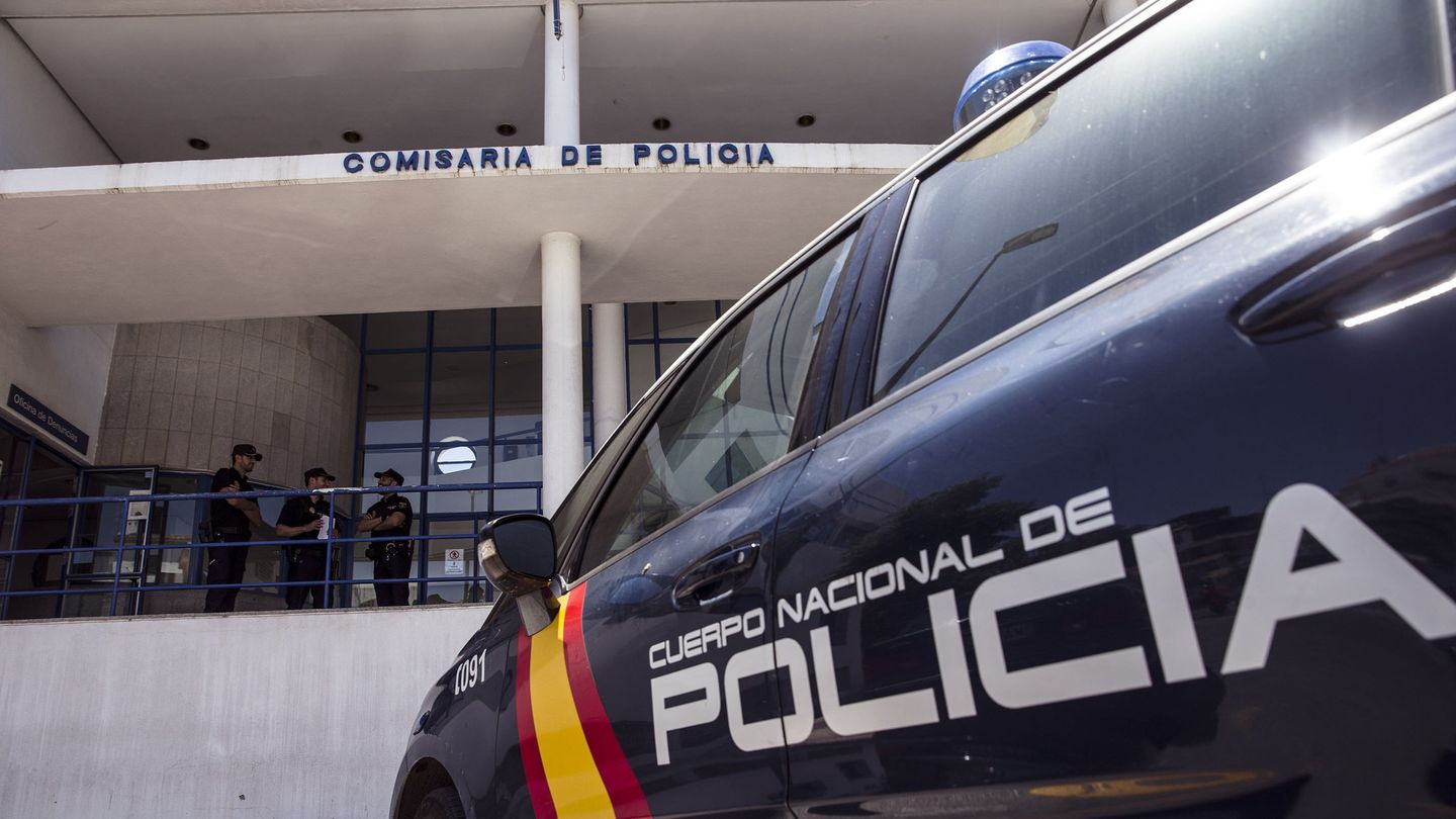 Comisaría de Marbella, donde se presentaron las denuncias de las desapariciones. (EFE)