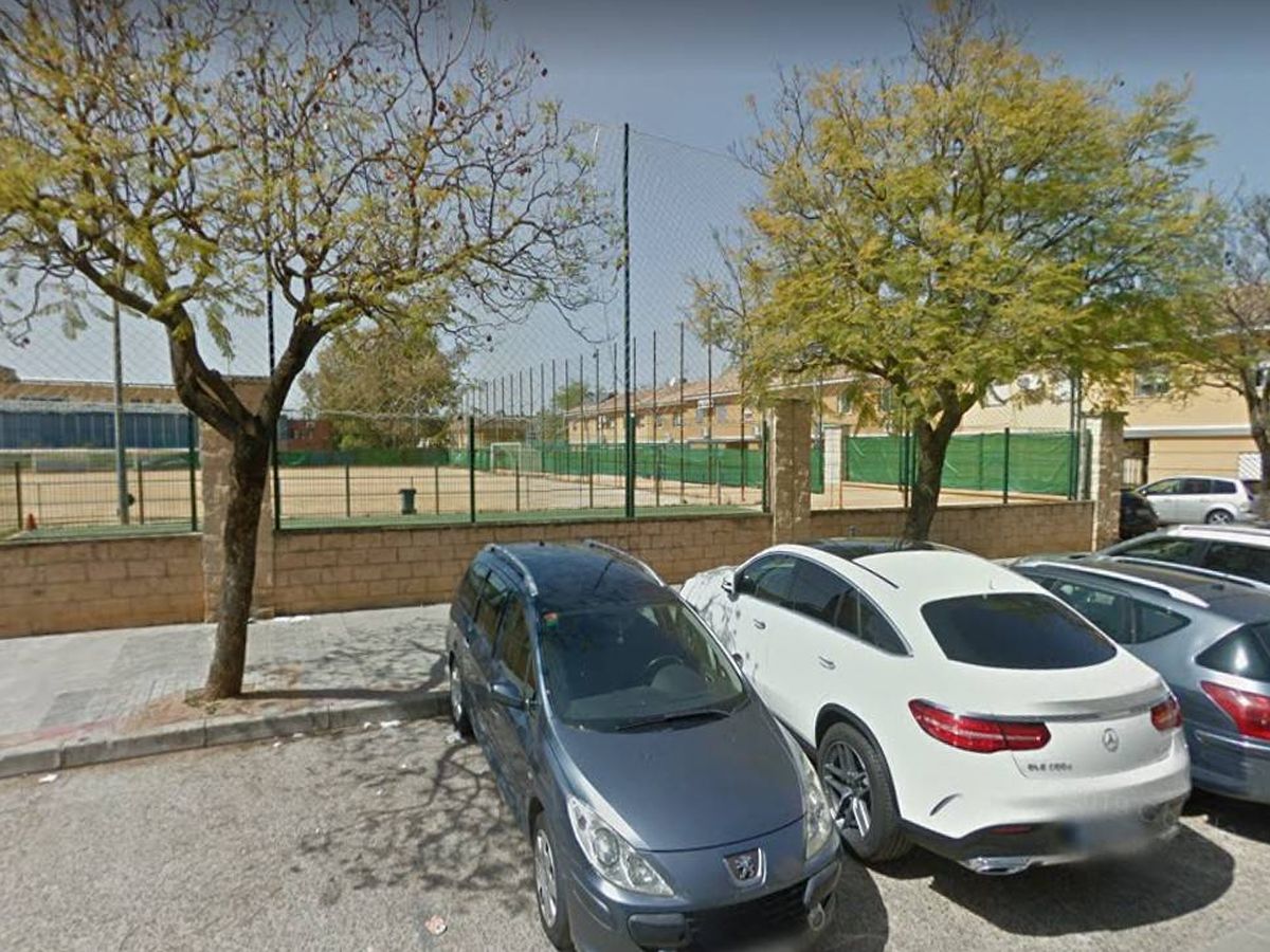 Foto: El instituto al que presumiblemente se dirigía la víctima del atropello (Google Maps)