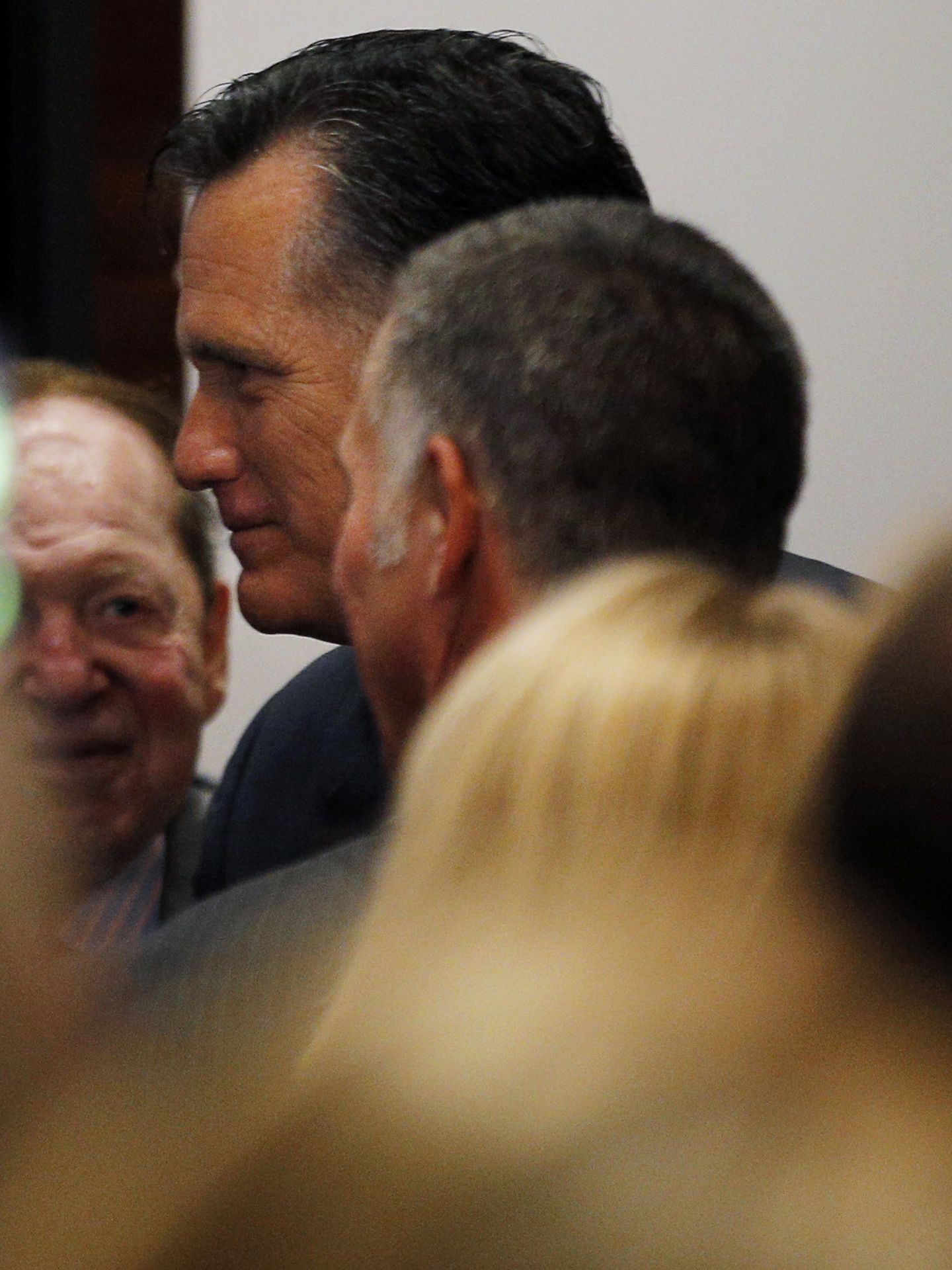 Aheldon Adelson con Mitt Romney en Las Vegas. (Reuters)