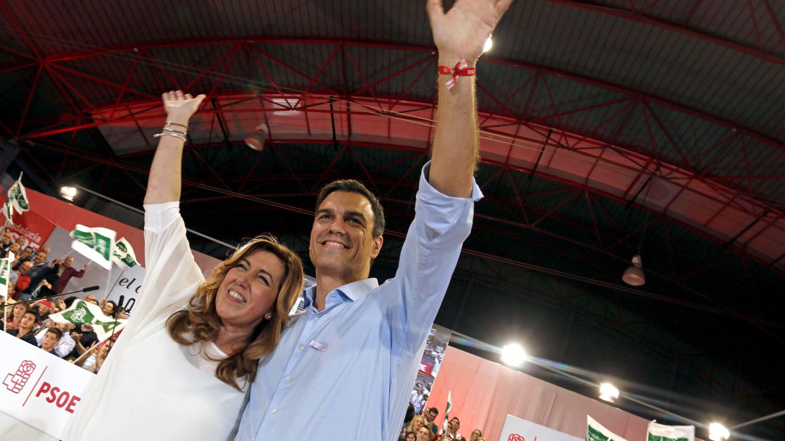 Foto: Pedro Sánchez y Susana Díaz en el primer acto político previo a la campaña. (EFE)