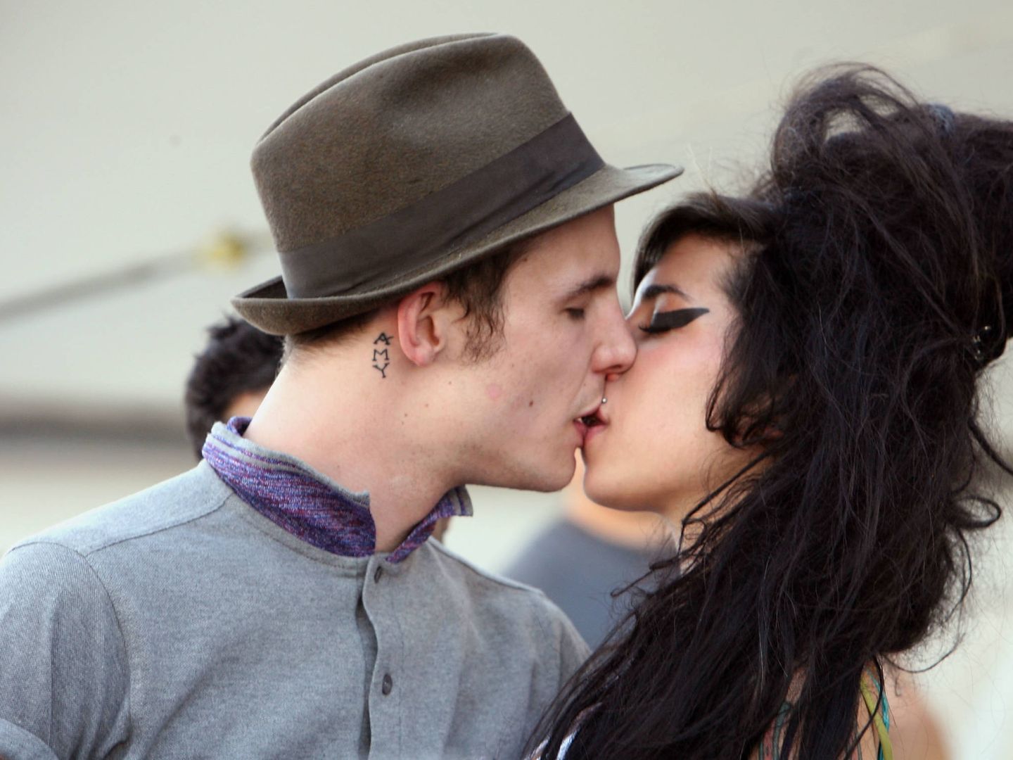 Amy Winehouse, junto a su polémica pareja, Blake Fielder-Civil. (Getty)