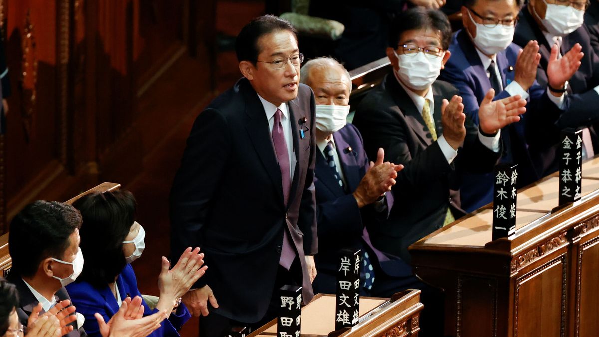 Kishida es investido nuevamente primer ministro nipón tras renovar su amplia mayoría