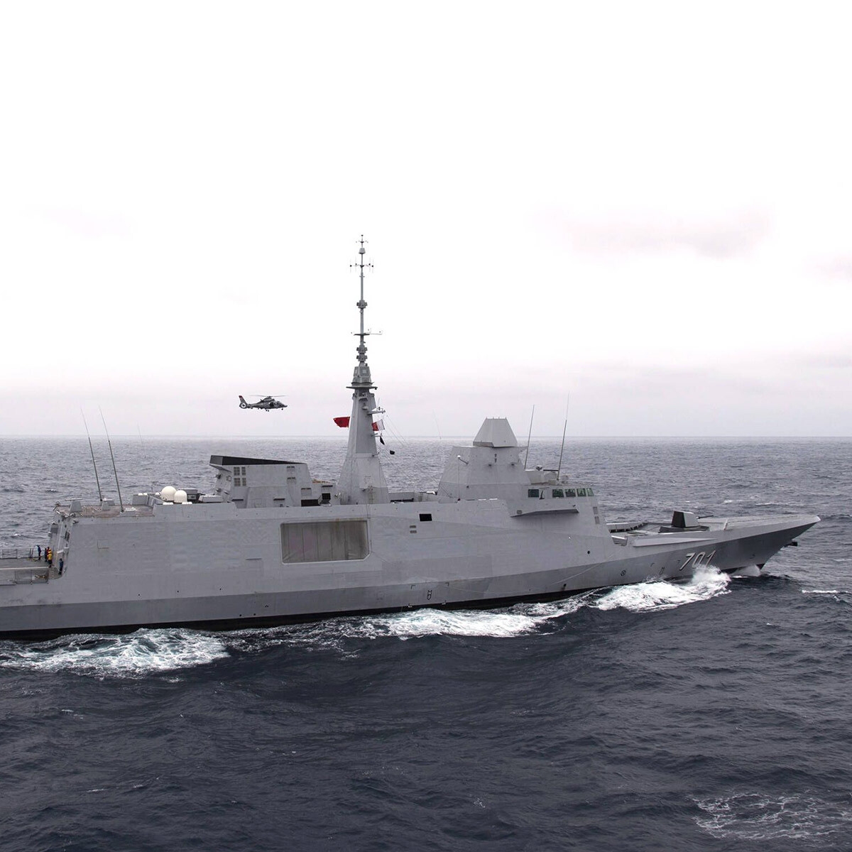 Foto de Tardón pide a Defensa que informe de si entraron buques de Marruecos en aguas territoriales de Ceuta