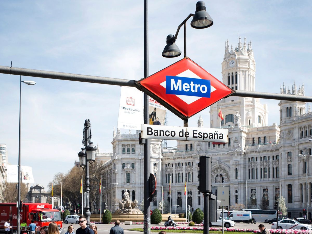 Foto: Este peculiar objeto está prohibido introducirlo en el Metro de Madrid