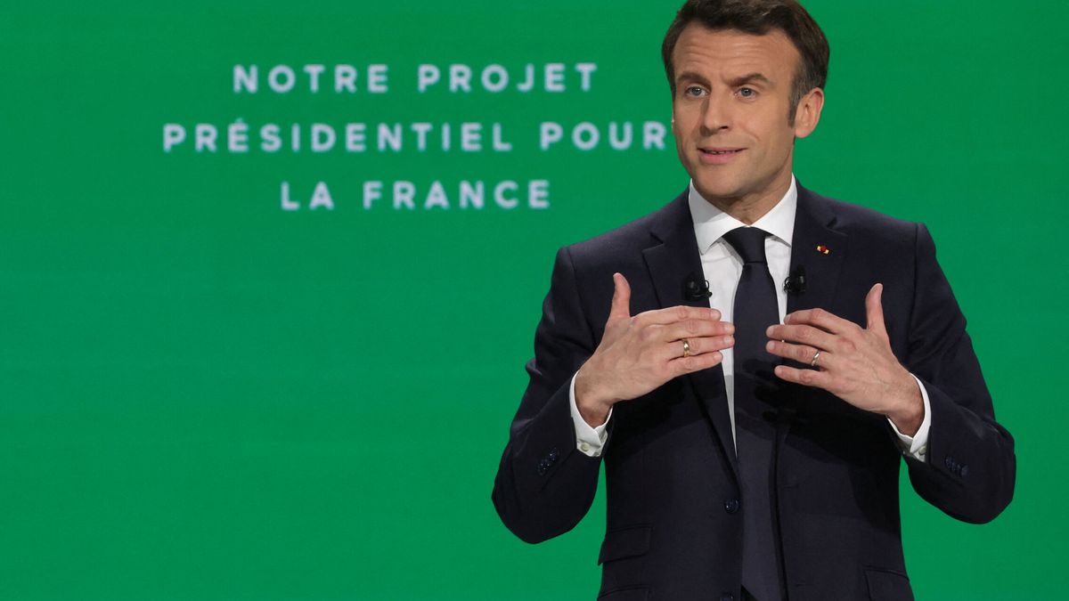 Macron promete una rebaja fiscal de 15.000 M financiada con el retraso de la edad de jubilación