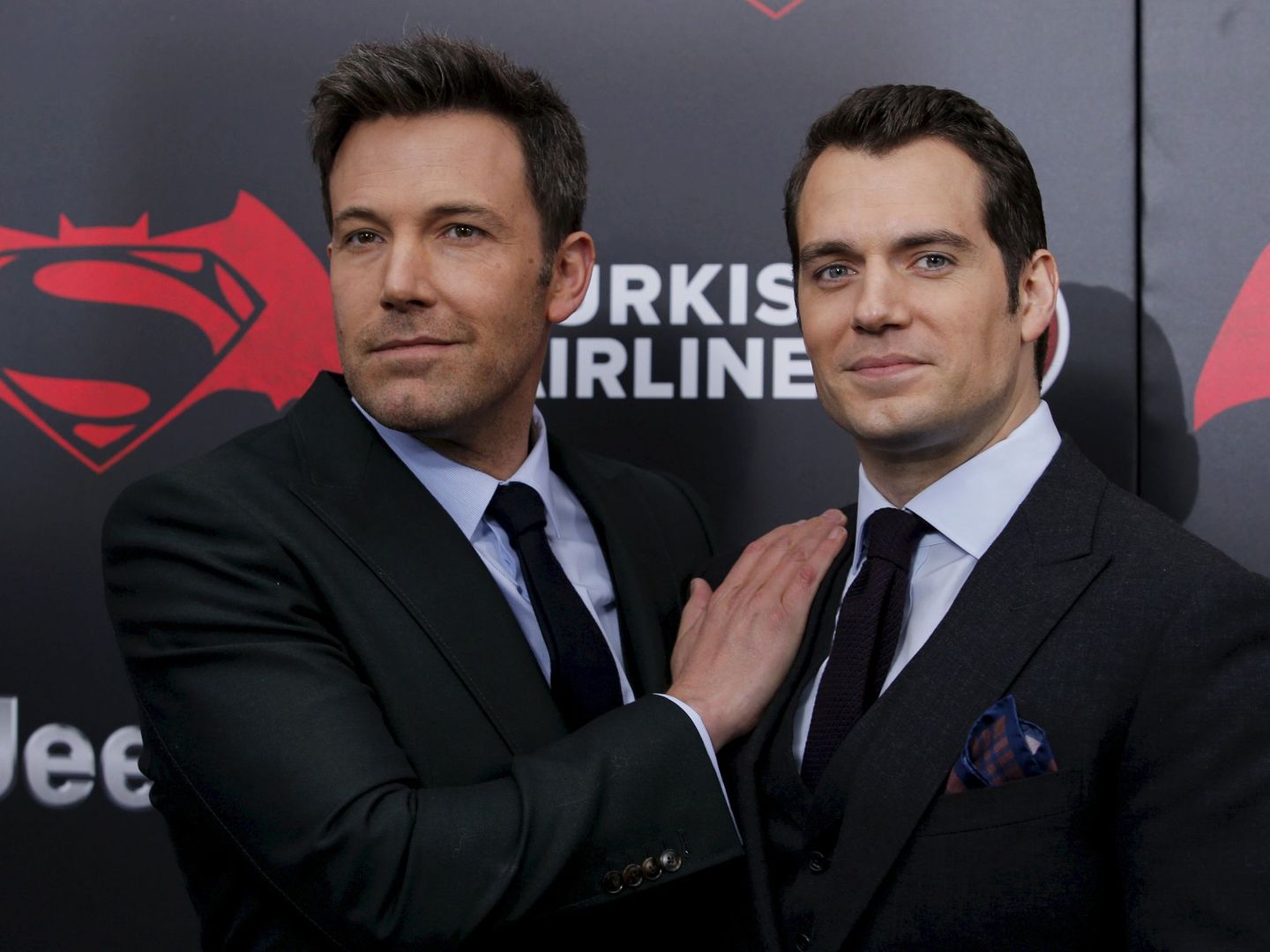 Ben Affleck y Henry Cavill no volverán a vestirse como Batman y Superman (Reuters/Eduardo Munoz)