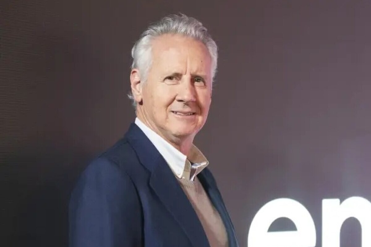 Foto de TVE mueve ficha para encajar hoy en su programación el regreso de Lorenzo Milá