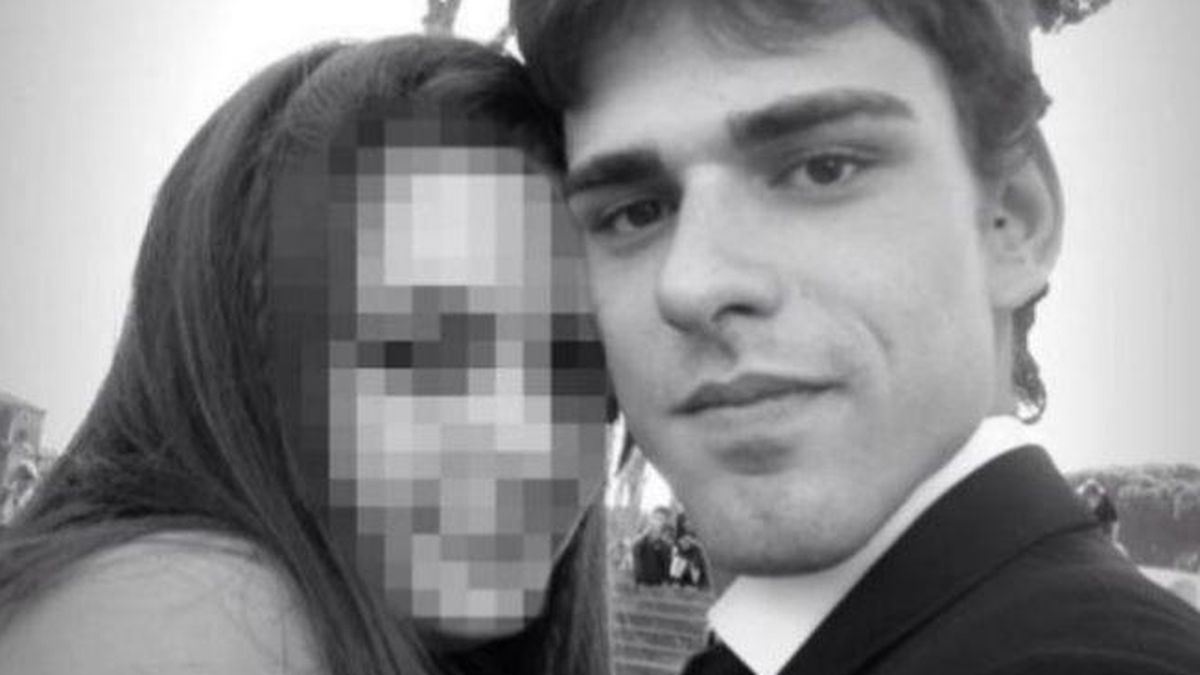 Dos jóvenes torturan hasta la muerte a un chico de 23 años "para ver qué se sentía"