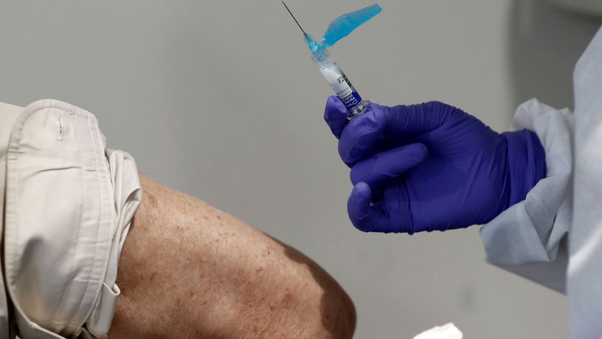 EEUU endurece los requisitos para aprobar una futura vacuna contra el coronavirus
