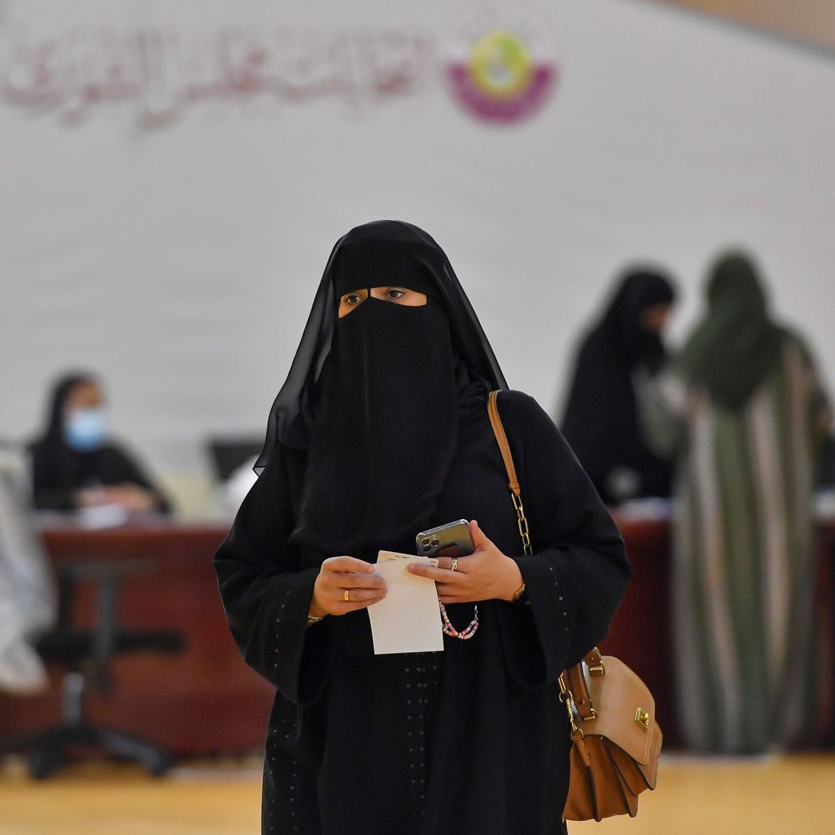 Qué las mujeres en Qatar? Necesitan tutores para (casi) todo