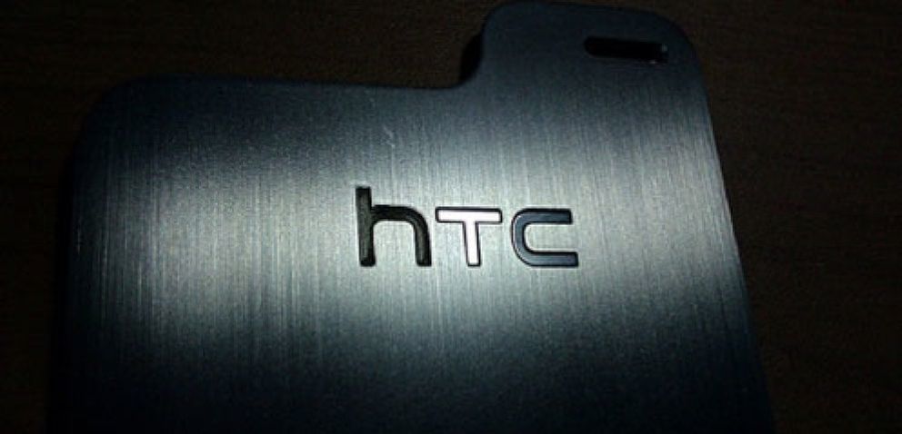 Foto: Samsung hunde sin piedad a HTC y la convierte en el nuevo Nokia asiático