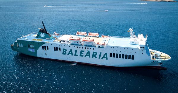 Foto: Uno de los buques de Baleària.