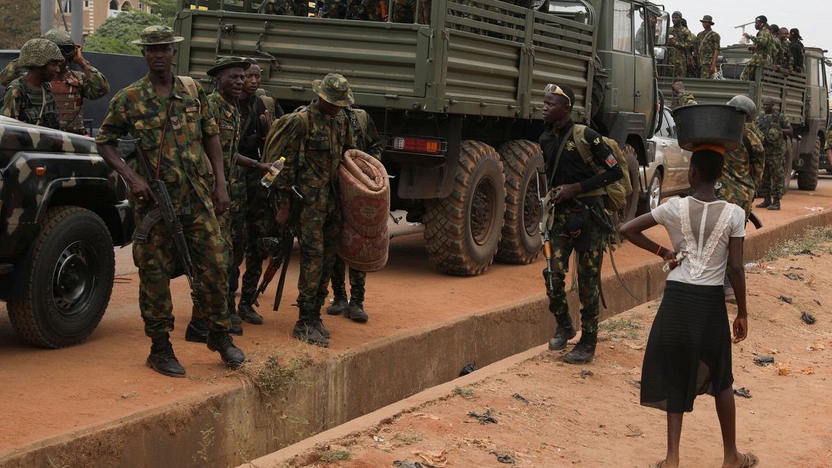El Ejército de Nigeria mata "accidentalmente" a al menos 85 civiles en un ataque aéreo
