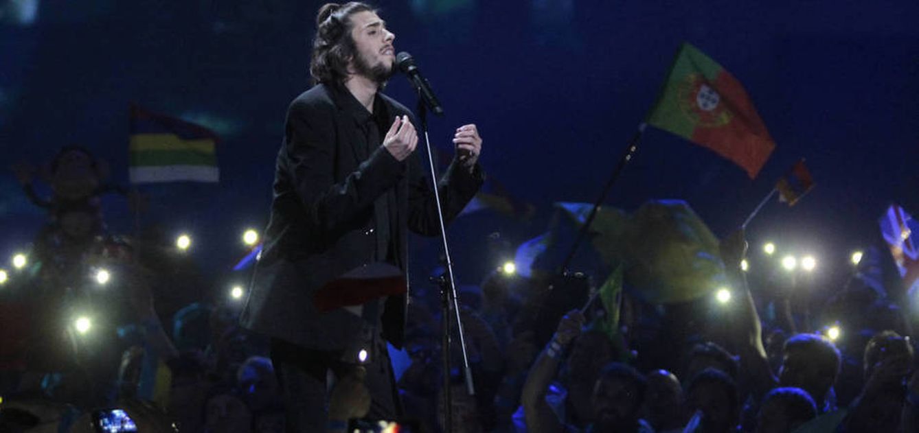 Salvador Sobral durante su actuación en el Festival de Eurovisión. (Gtres)