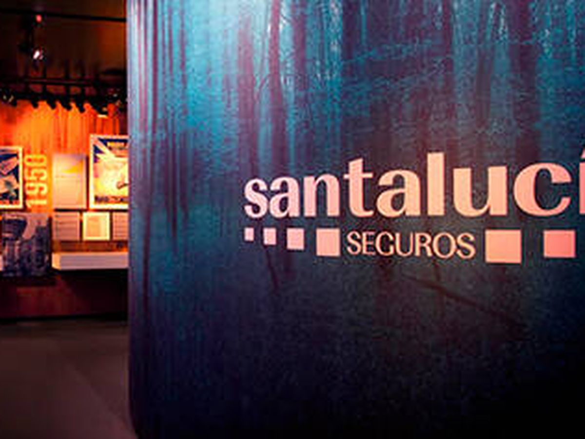 Foto: Logo de Santalucía. (Cedida)