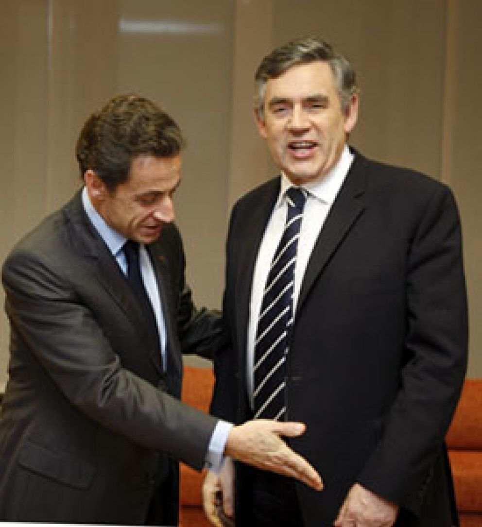 Foto: Brown en economía y Sarkozy con Haití anulan el liderazgo europeo de Zapatero