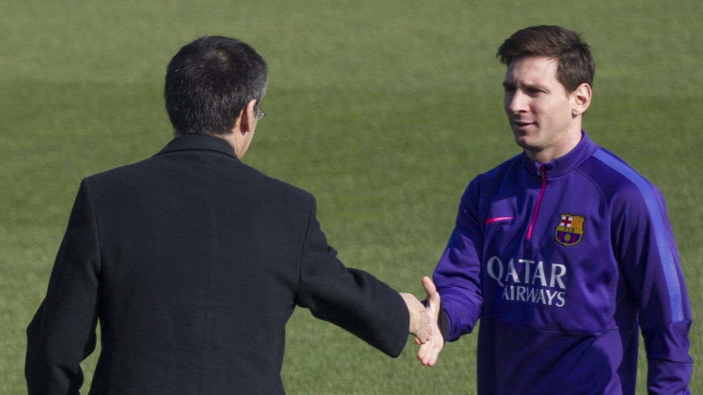 En la imagen, Josep Maria Bartomeu y Leo Messi (EFE)