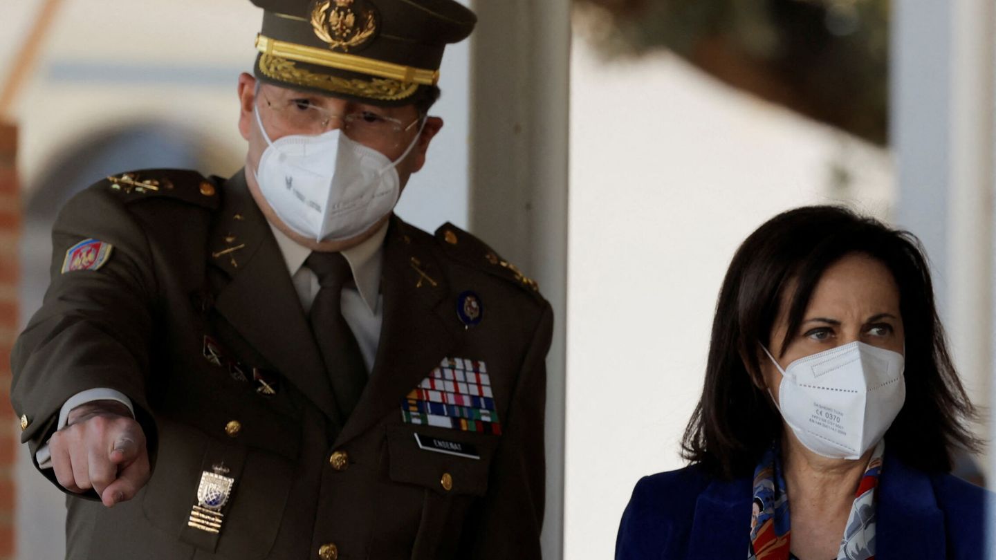 La ministra de Defensa, Margarita Robles. (Reuters/Jon Nazca)