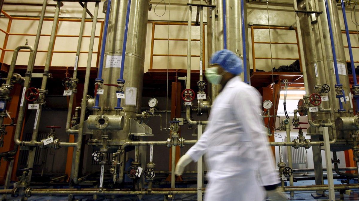 Rusia confirma que Irán le ha entregado todo su uranio enriquecido