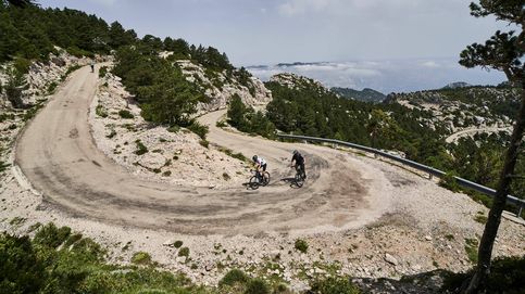 Eses y rampas al 16%: (mal)subiendo el Mont Caro, el raro puerto que tienta a la Vuelta