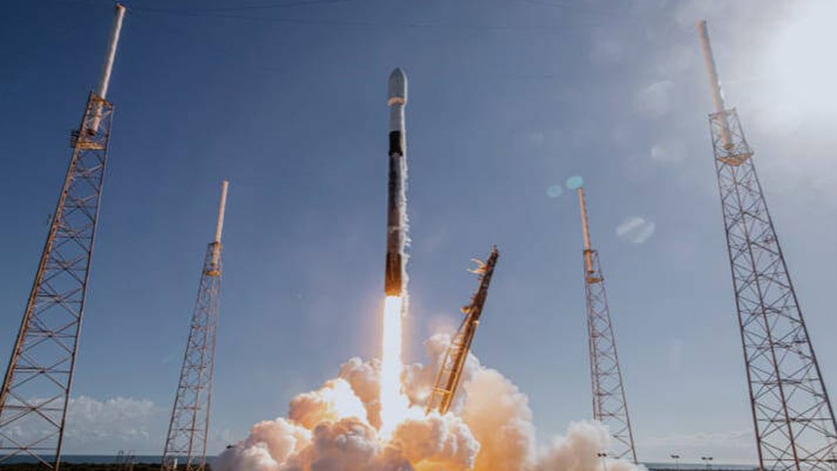 Un autodidacta español de 21 años está lanzando satélites al espacio con Space X