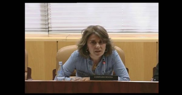 Foto: María Fernanda Richmond, en una intervención en la Asamblea de Madrid.