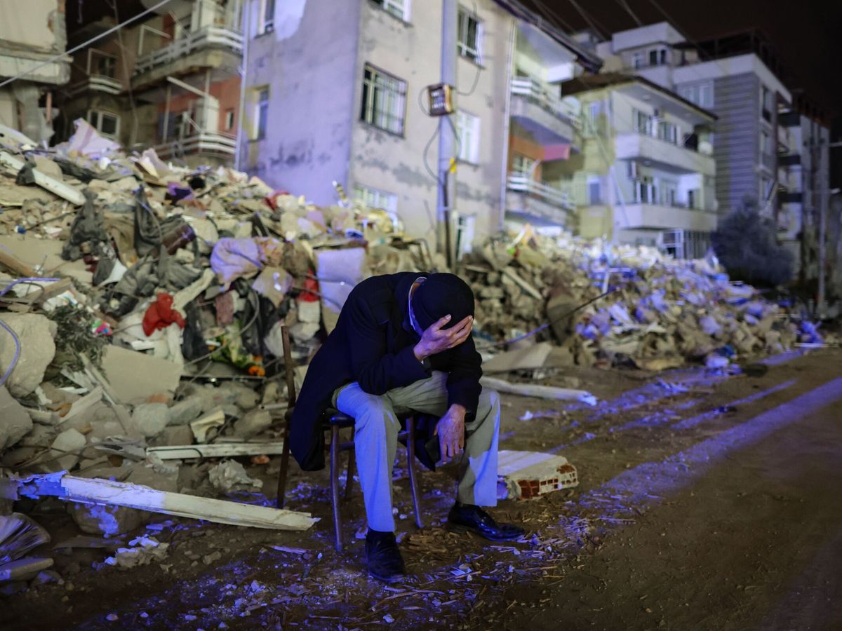 Turquía advierte del riesgo de tsunami tras un nuevo terremoto de magnitud 6,4 en el sureste del país